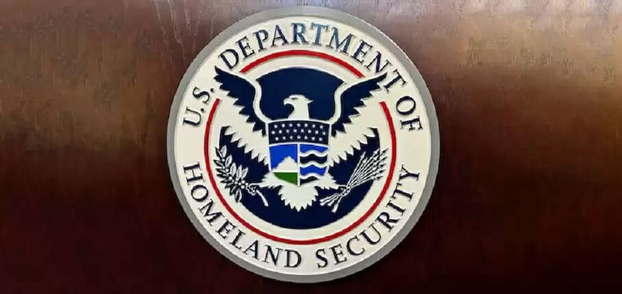 ट्रंप प्रशासन को 133 अंतरराष्ट्रीय विद्यार्थियों की कानूनी स्थिति बहाल करने का अदालती आदेश