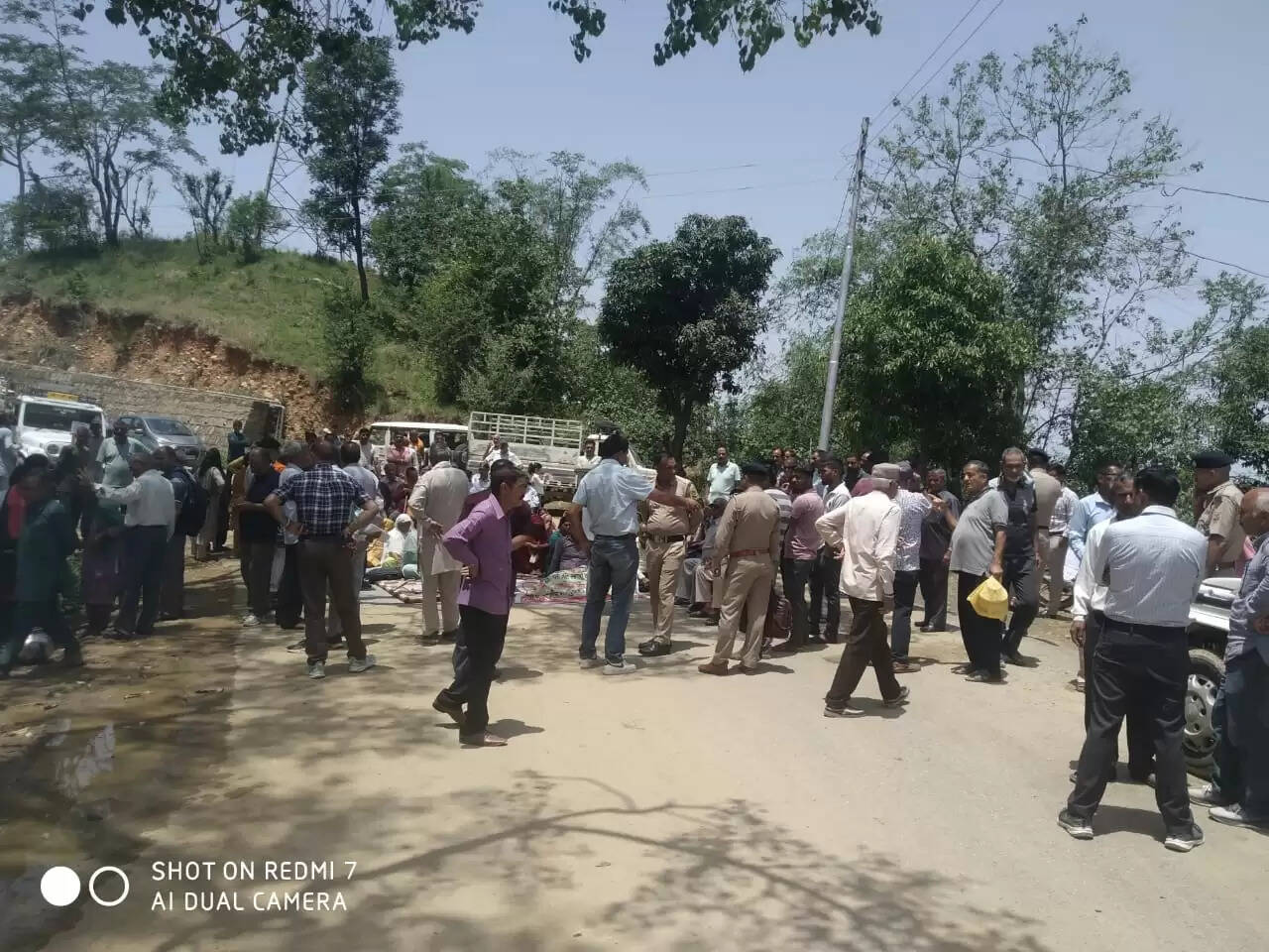 मंडी : एनएच निर्माण से परेशान जनता का विरोध तेज, प्रदर्शनकारियों पर मुकदमे से नाराजगी