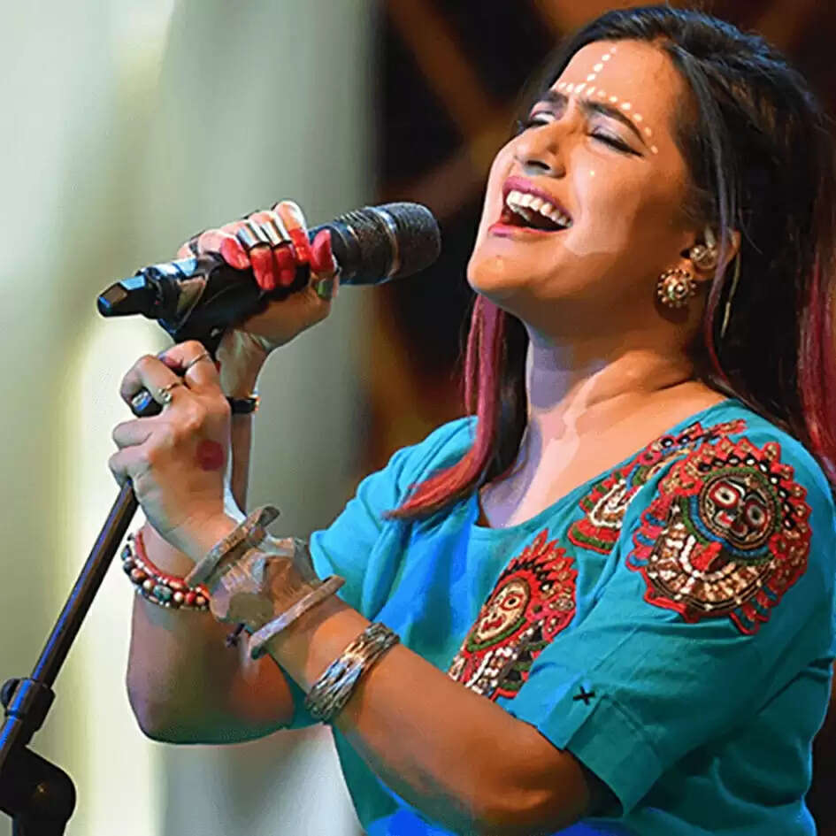 उज्जैनः शुक्रवार शाम मुक्ताकाशी मंच से सोना महापात्रा की आवाज में गूंजेगी शिव-भक्ति