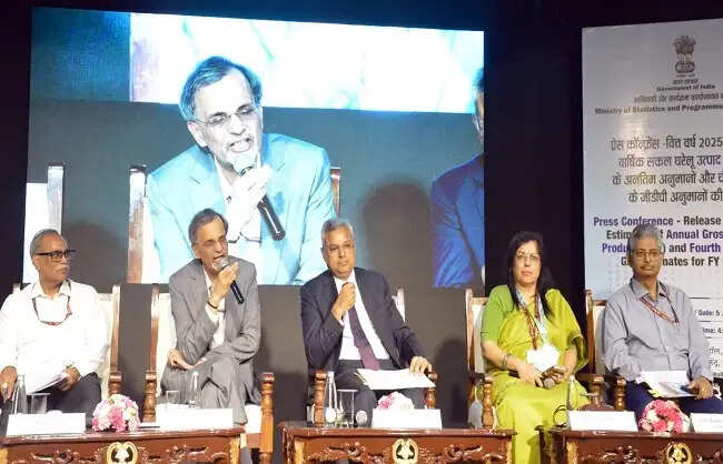 अनुमान से ज्यादा रही 2025-26 की जीडीपी, 7.7 फीसदी की दर से बढ़ी भारतीय अर्थव्यवस्था