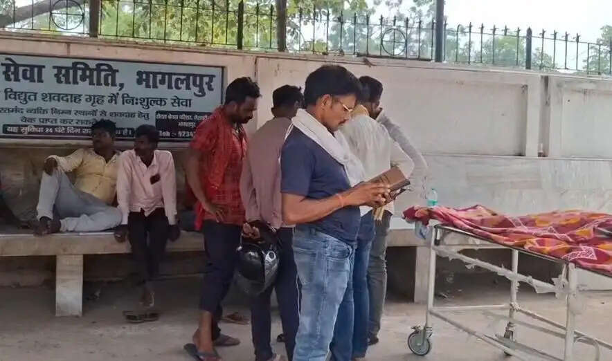 सड़क हादसे में घायल ट्रक चालक की मौत