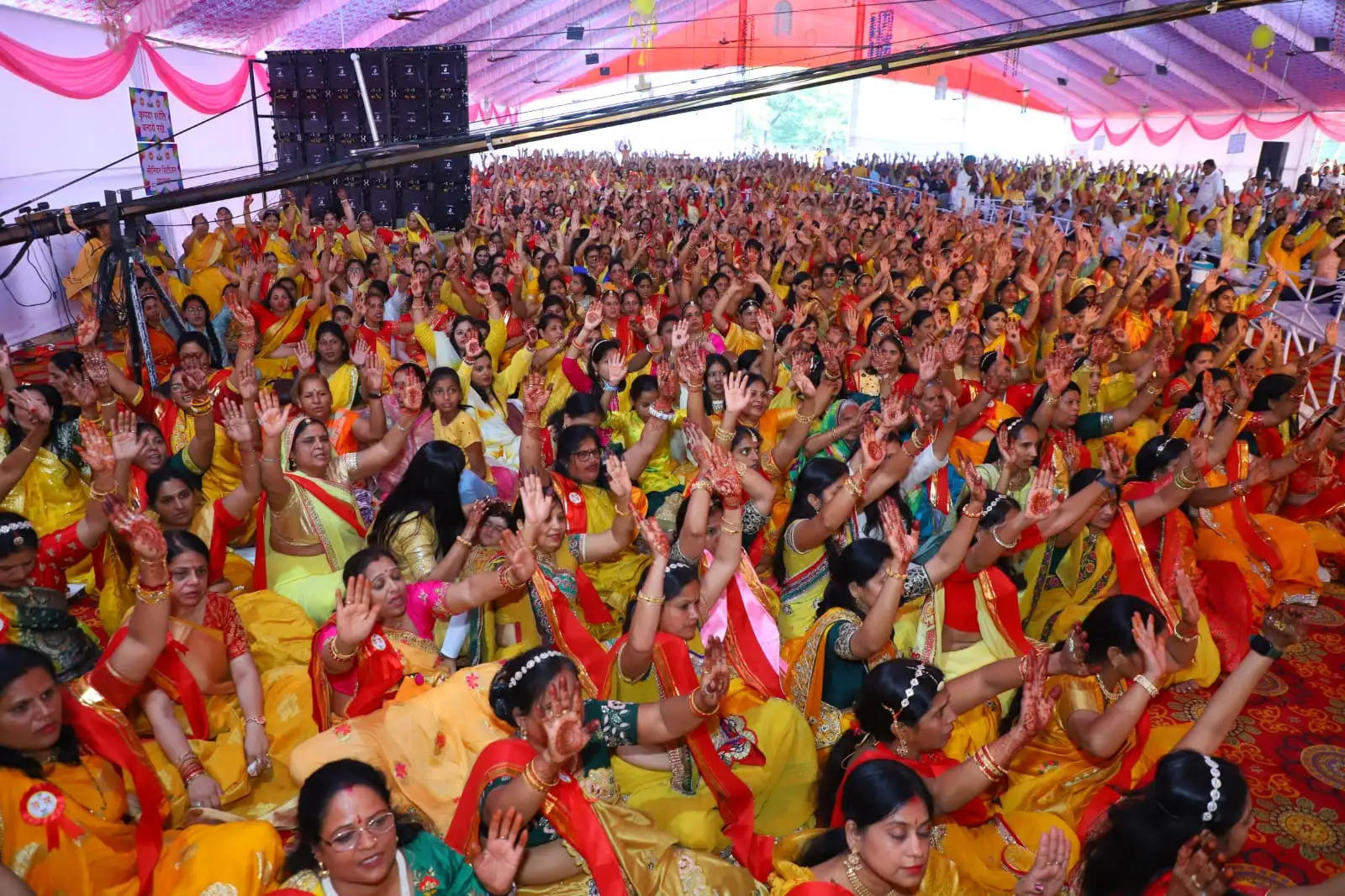 बहन-बेटियों के प्रति जिम्मेदारी के भाव के सनातन संस्कार का प्रतीक है मायरा - संत दिग्विजयराम