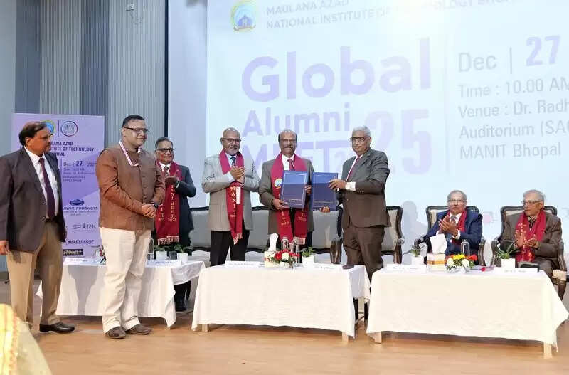 मैनिट भोपाल में स्थापित होगा सार्वजनिक सुरक्षा उत्कृष्टता केंद्र’, मप्र पुलिस और संस्थान के बीच हुआ एमओयू