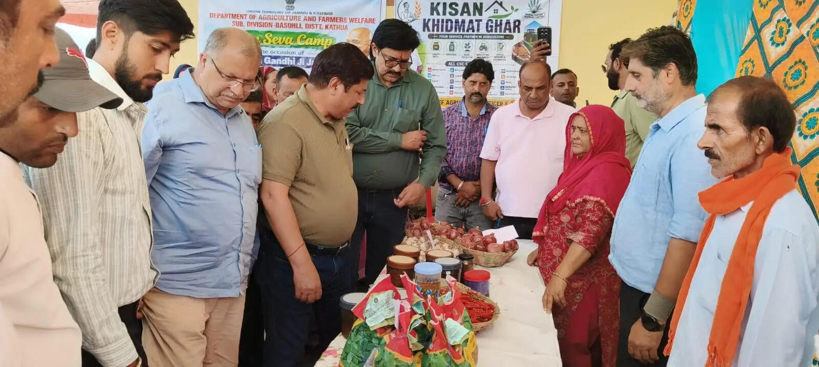 नागरिकों की समस्याओं का प्राथमिकता से करें समाधान-बाबू राम टंडन