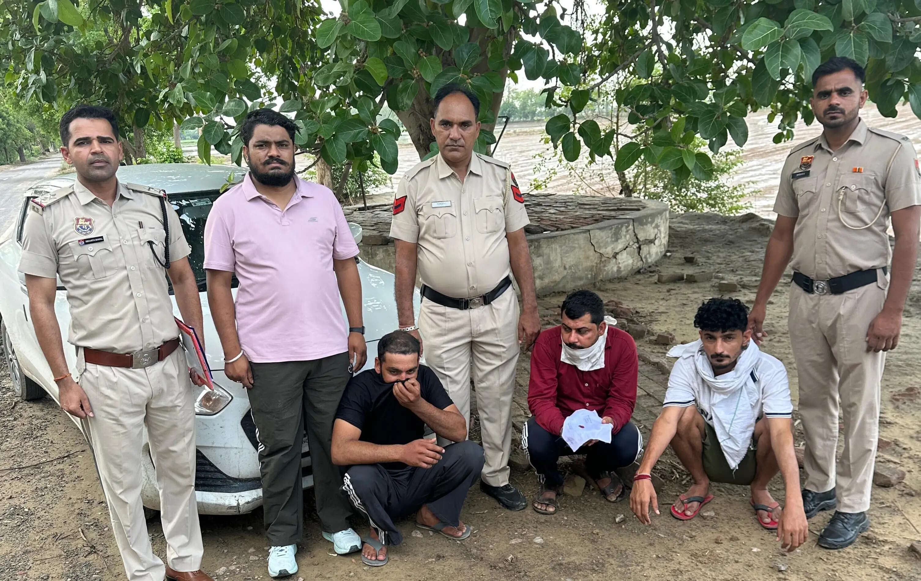 सिरसा: लाखों की हेरोइन व अफीम सहित चार तस्कर गिरफ्तार