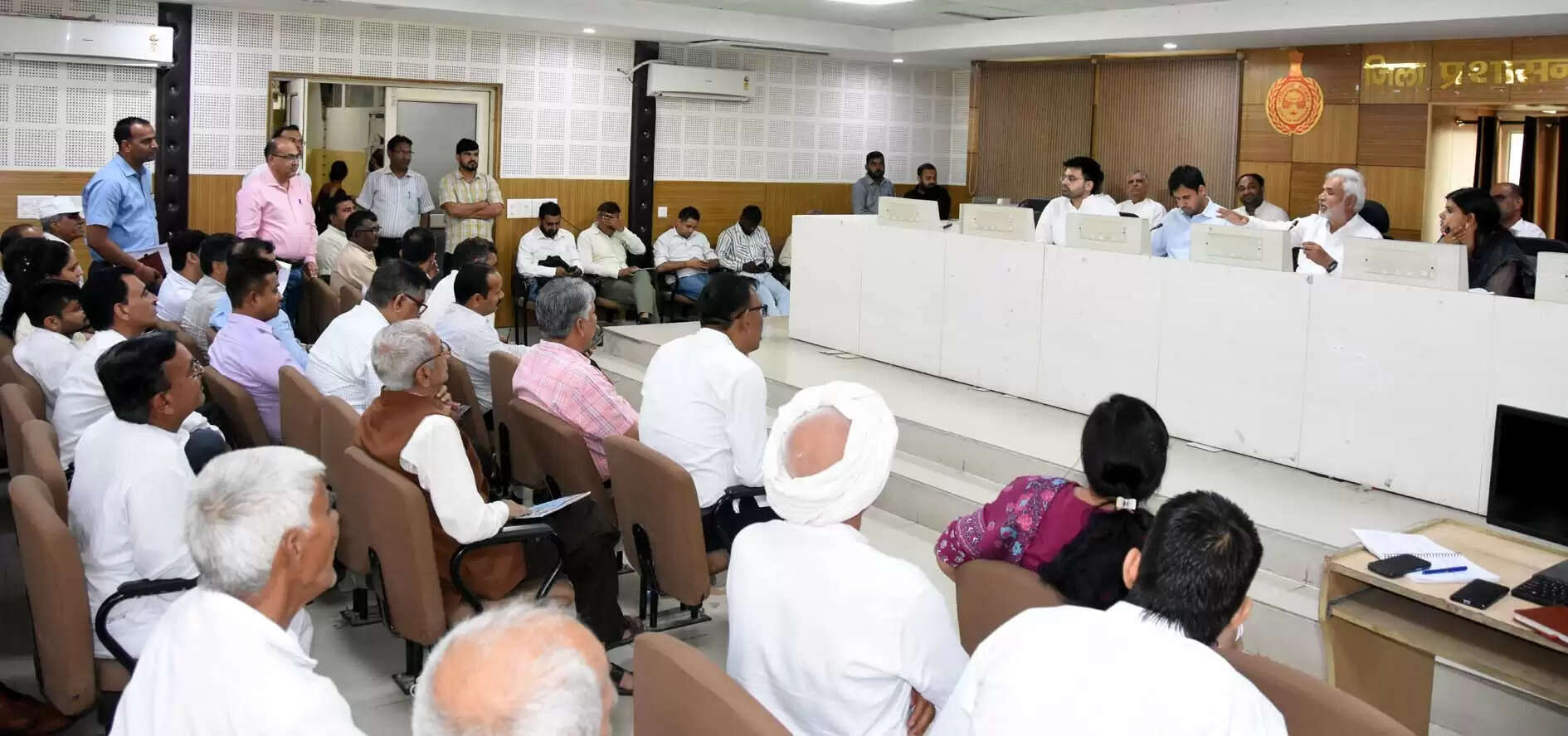 हिसार : जनस्वास्थ्य विभाग के अधिकारी को रास नहीं आ रही सरकार की पॉलिसी