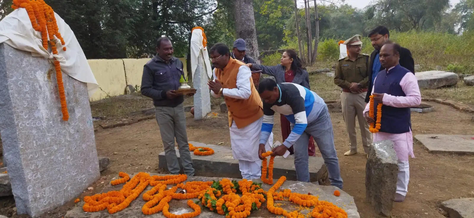 टकरा गांव में समारोह पूर्वक मनाई गई मारंग गोमके जयपाल सिंह मुंडा की जयंती