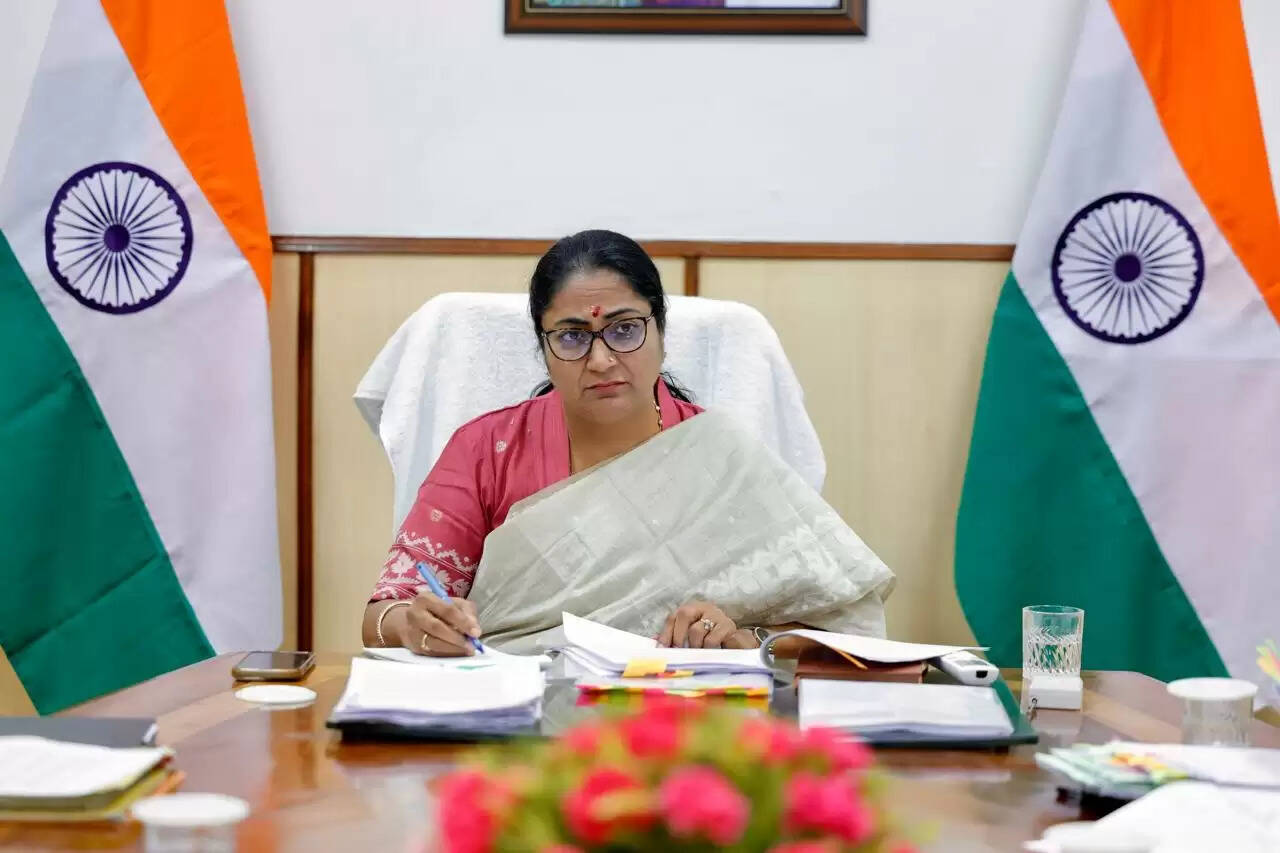 बिजली आपूर्ति को विश्वसनीय और सतत बनाने पर सरकार का फोकस : रेखा गुप्ता