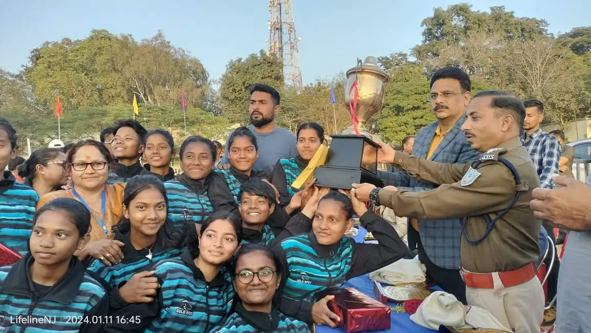 राज्यस्तरीय वॉलीबॉल प्रतियोगिता-महिला वर्ग में गोड्डा और पुरुष में सीआइएसएफ विजेता