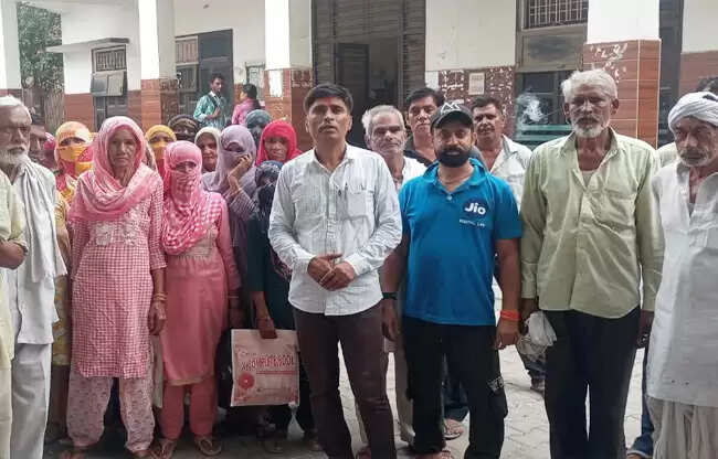 सोनीपत: बीपीएल परिवारों को सौ गज प्लाॅट का हक दिलाएं