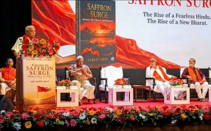देश की एकजुटता ही आसुरी शक्तियों को परास्त करेगी : भैयाजी जोशी