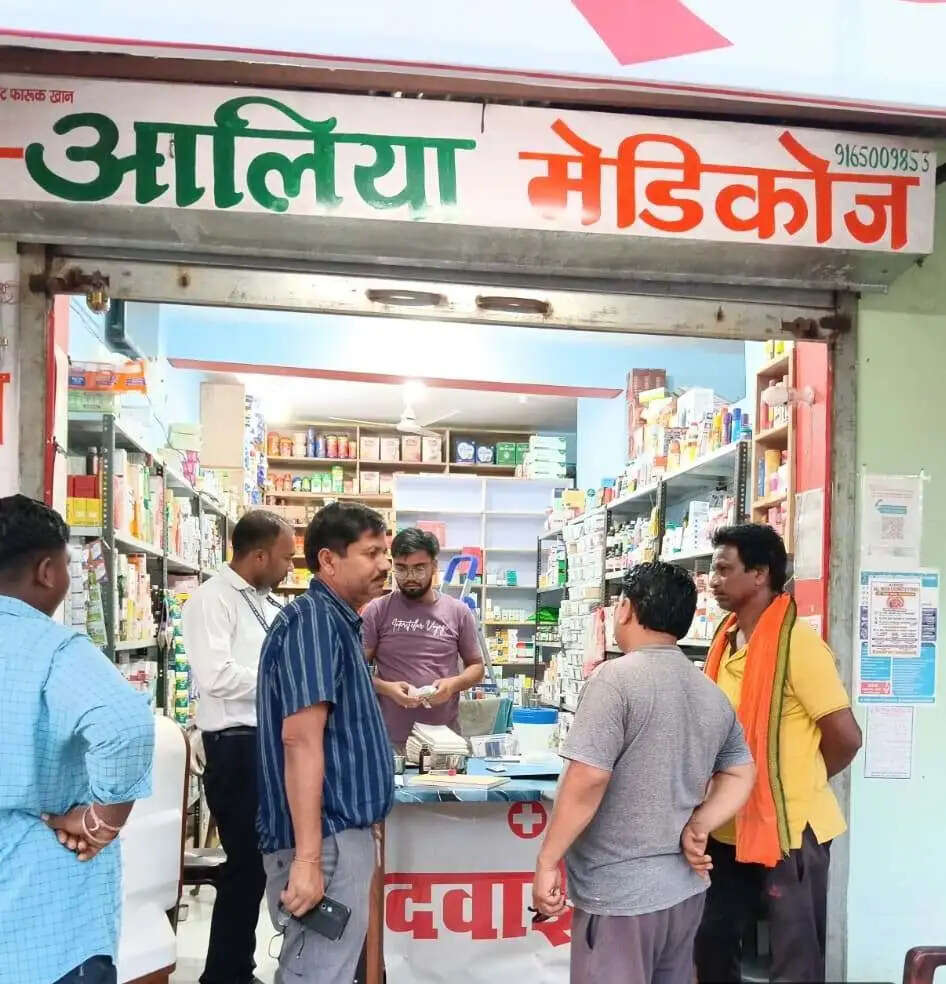एमसीबी : नशे के सौदागरों और फर्जी डॉक्टरों पर प्रशासन की कार्रवाई, मेडिकल स्टोर और अवैध क्लीनिक सील