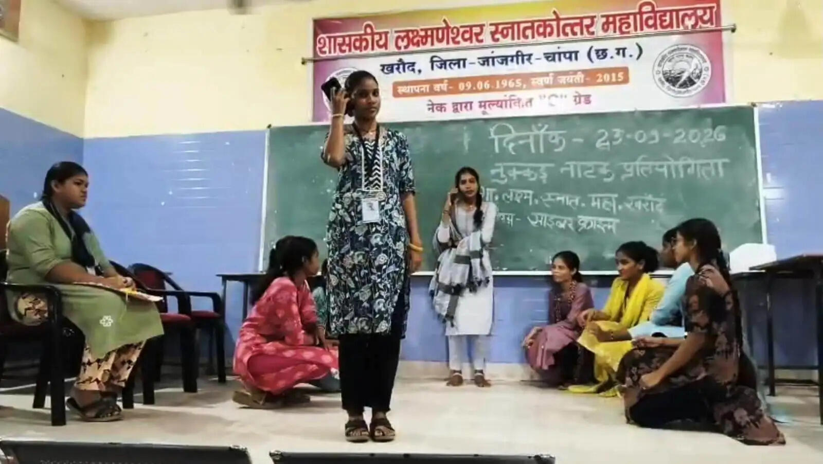 नमो सेवा गाथा के तहत विद्यार्थियों ने नुक्कड़ नाटक से दिया जनजागरूकता का संदेश
