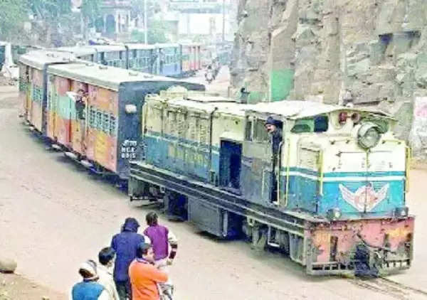 ग्वालियर: सिंधिया राजघराने का देश में अहम योगदान, रेलवे लाइन के लिए दिये 75 लाख