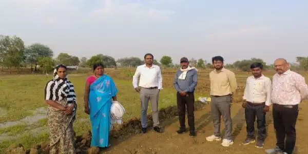 मैदान में उतरे कलेक्टर, जांची विकास कार्यों की गुणवत्ता