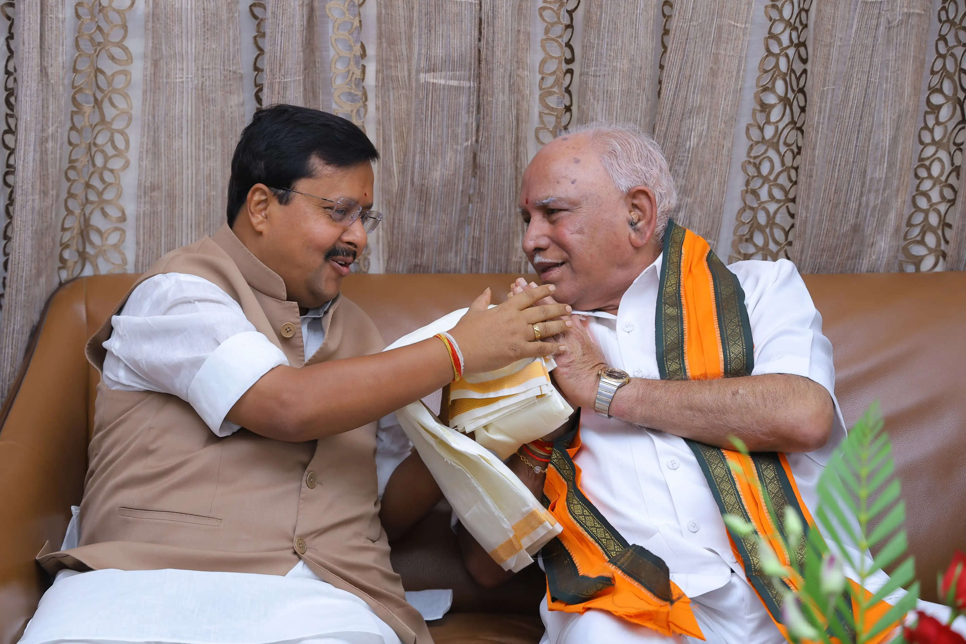 कर्नाटक दौरे पर भाजपा अध्यक्ष नितिन नवीन, संगठन मजबूती और चुनावी रणनीति पर मंथन