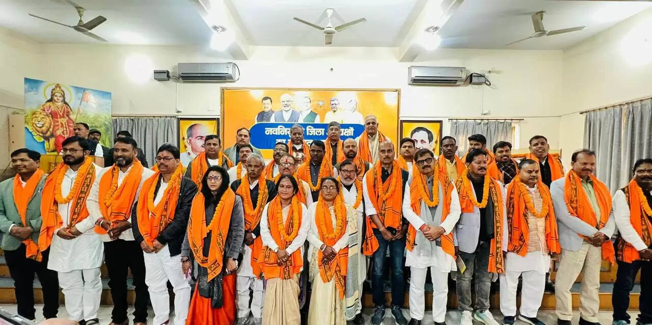 भाजपा ने प्रदेश कार्यालय में सभी नव निर्वाचित 27 जिला अध्यक्षों का किया अभिनंदन