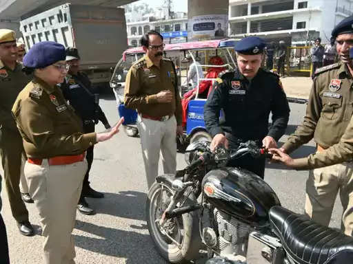 पलवल: पुलिस ने वाहनों के चालान में वसूला एक करोड़ का जुर्माना