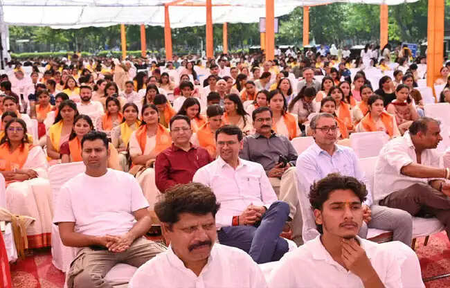 सोनीपत: बेटियों की शिक्षा से समृद्ध राष्ट्र का निर्माण संभव: कुलाधिपति प्रो. असीम घोष