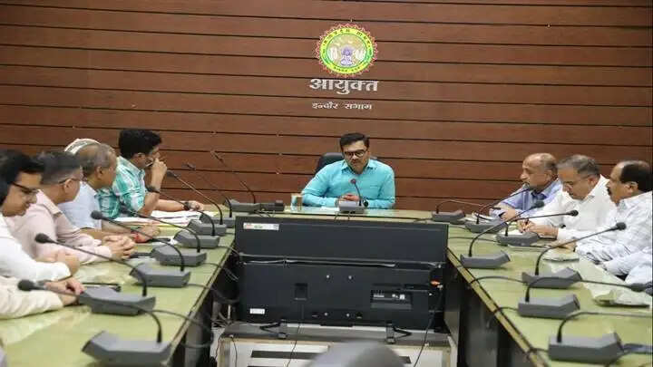 अंगदान में इंदौर को नंबर वन बनाने की तैयारी, अस्पतालों में नियुक्त होंगे ट्रांसप्लांट कॉर्डिनेटर