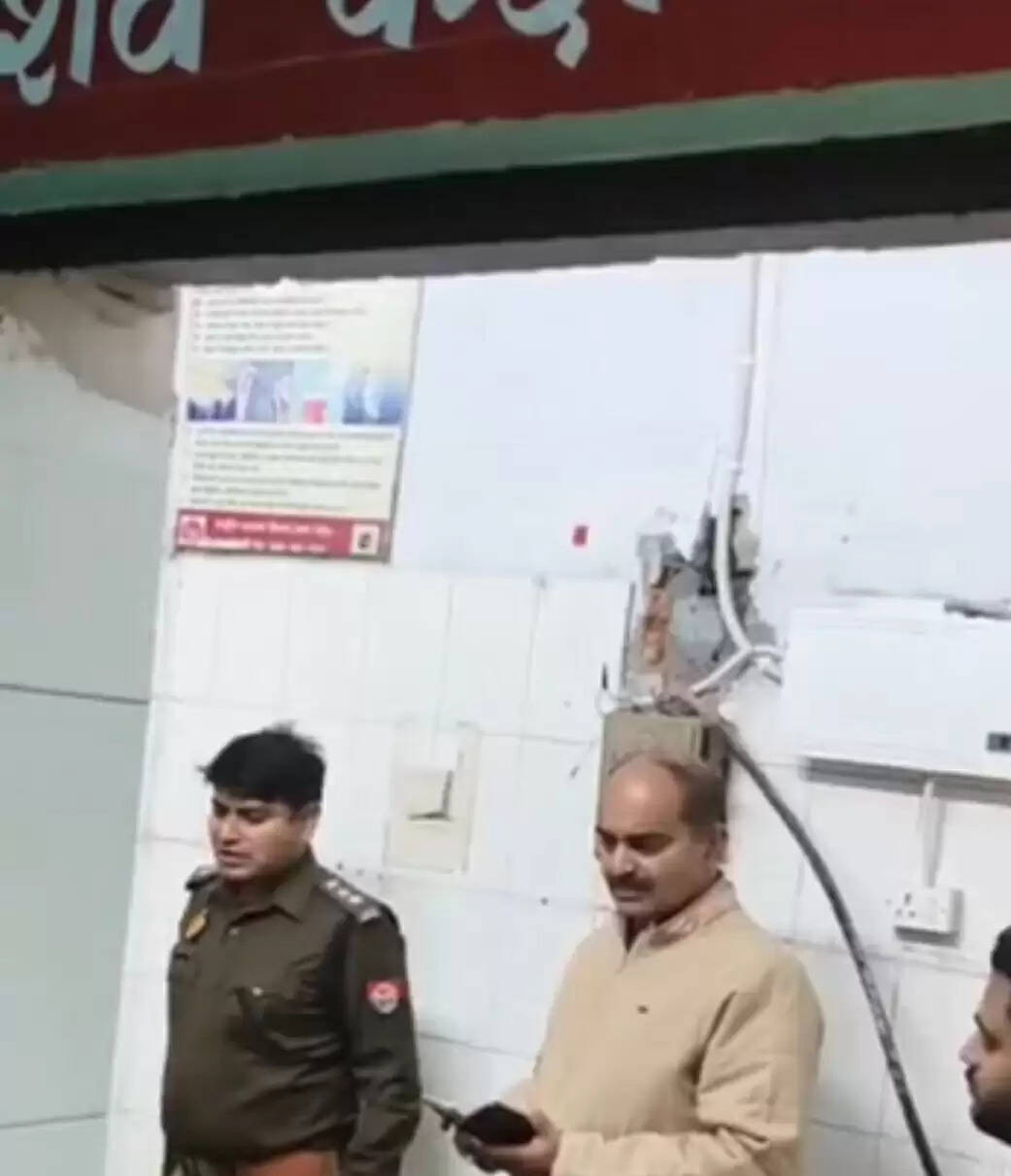 सीतापुर: ट्रक ने बाइक सवार होमगार्ड काे कुचला,माैत