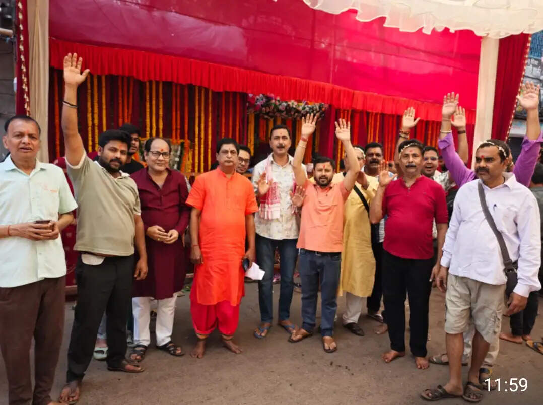 धूमधाम से संपन्न हुई माता शीतला की वार्षिक पूजा