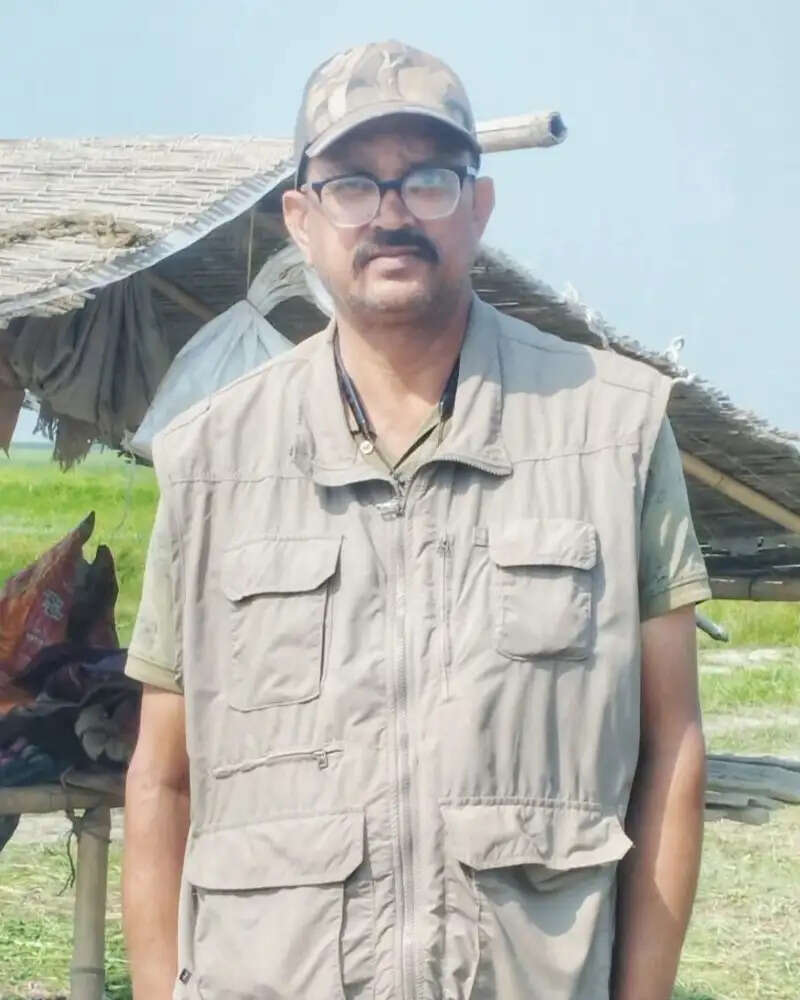 सोनवर्षा वैटलैंड का चारागाह विदेशी पक्षियों से हो रहा गुलजार