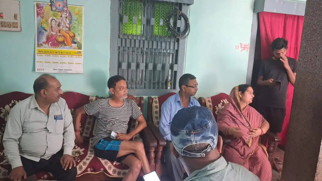 पहलगाम आतंकी हमले में शहीद हुए तीन भाईयों में सबसे बड़े थे मनीष रंजन