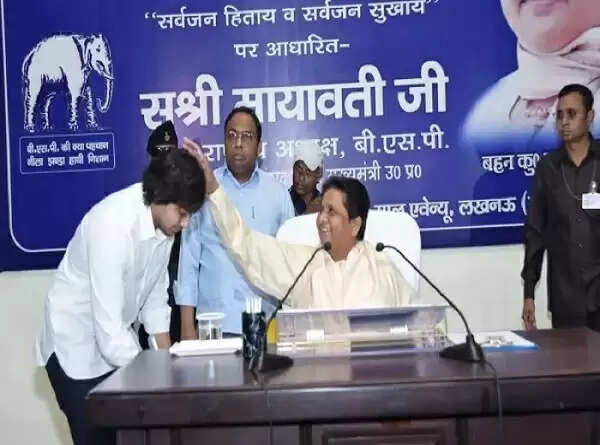 (वार्षिकी) : बहुजन समाज पार्टी के लिए संघर्ष और खुद को साबित करने वाला रहा वर्ष 2025