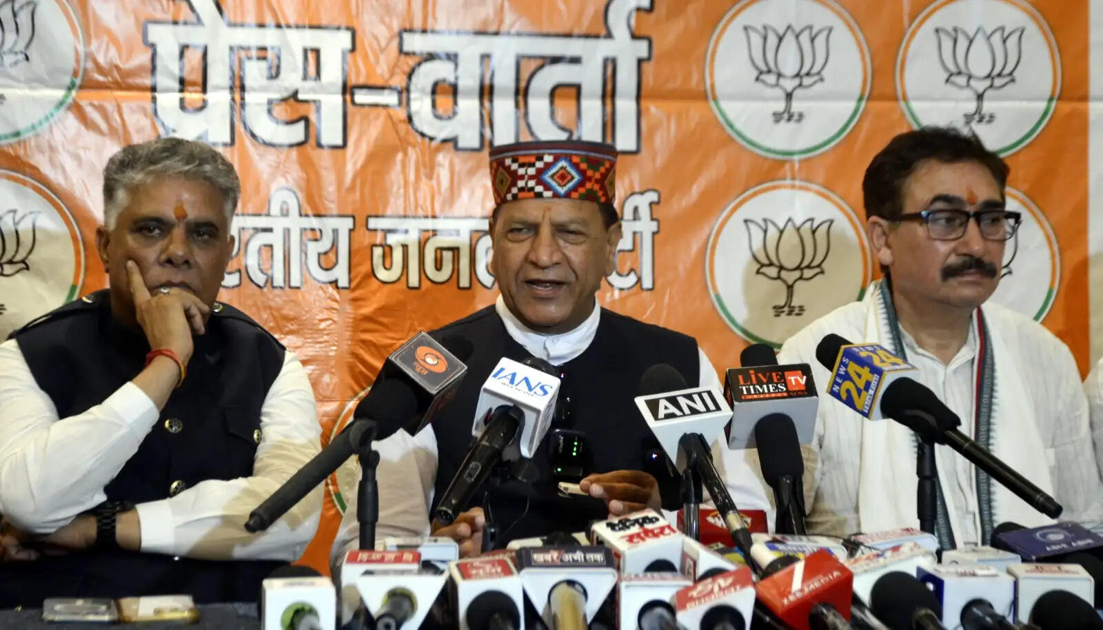 पंचायती राज व नगर निकाय चुनावों में दिखा कांग्रेस सरकार के खिलाफ स्पष्ट जनादेश : डॉ राजीव बिंदल