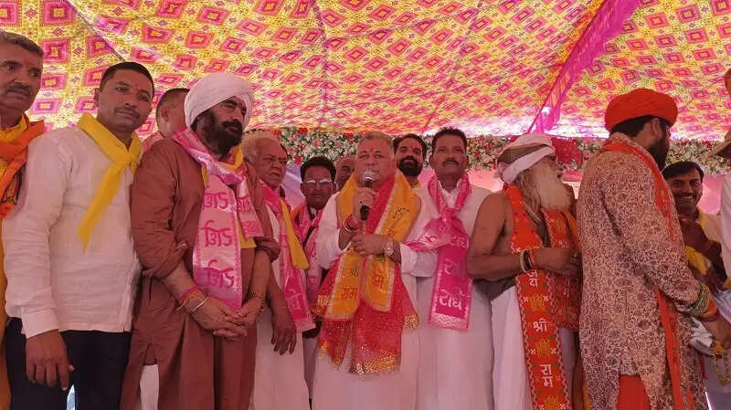 सीहोरः भगवान जगदीश स्वामी की रथयात्रा में हुए शामिल राजस्व मंत्री और उच्च शिक्षा मंत्री