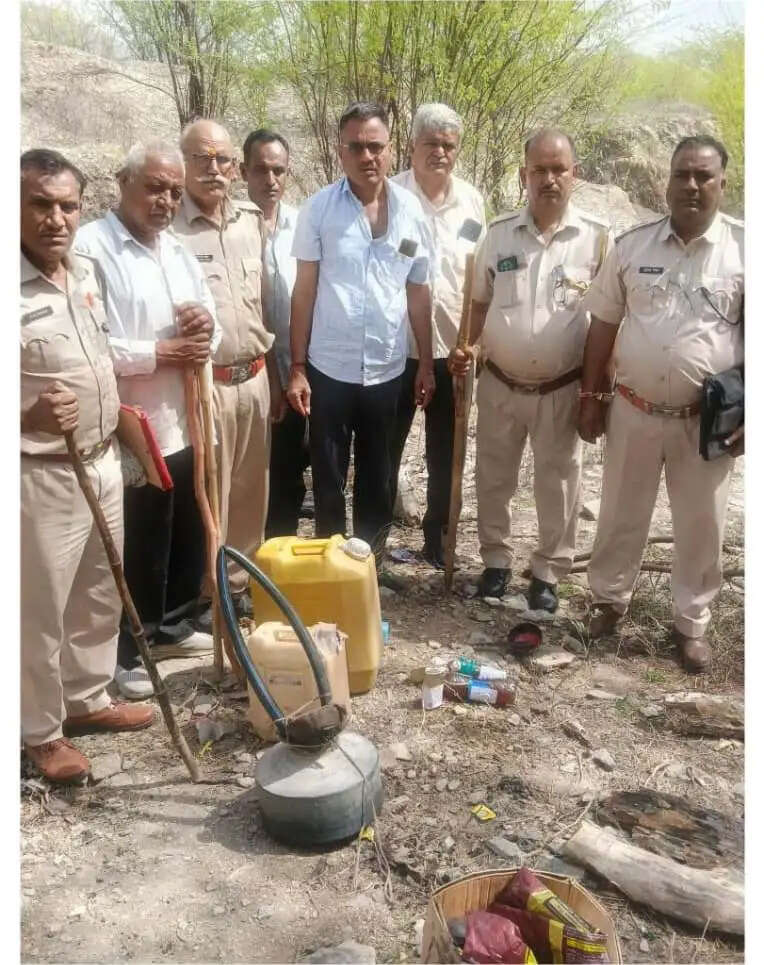 आबकारी निरोधक दलों ने की 1 लाख 59 हजार 96 लीटर वाॅश नष्ट