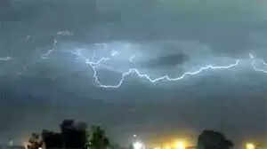 छत्तीसगढ़ के कुछ हिस्सों में गरज-चमक के साथ अंधड़ चलने और वज्रपात की चेतावनी