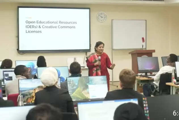 तकनीकी शिक्षकों को नवाचार और कल्पनाशीलता के नए अवसर : डॉ. दीप्ति गुप्ता