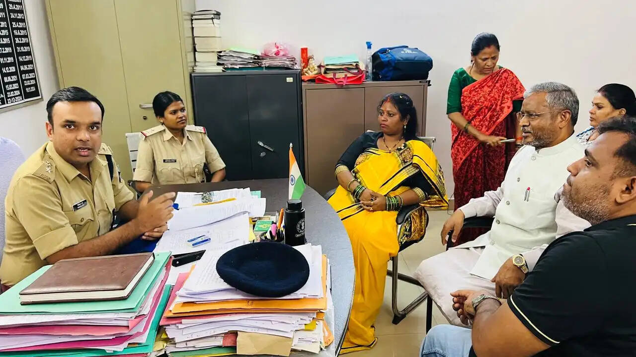बच्चों को डराने धमकाने से बाज आए सरकार, नहीं तो चुकानी होगी भारी कीमत : बाबूलाल
