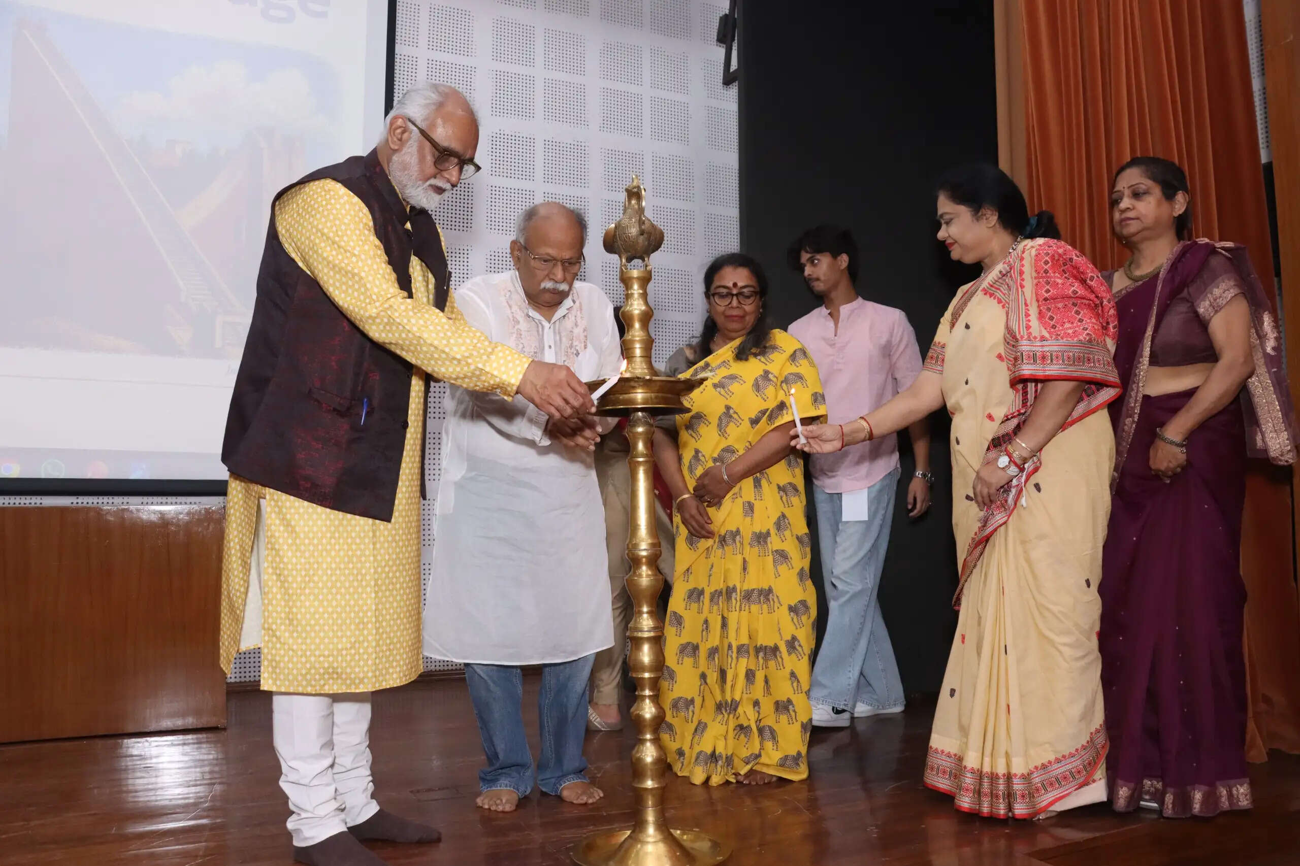 आईपीयू में भारतीय ज्ञान परंपरा: निरंतरता, विच्छेद और समन्वय पर राष्ट्रीय सम्मेलन आयोजित