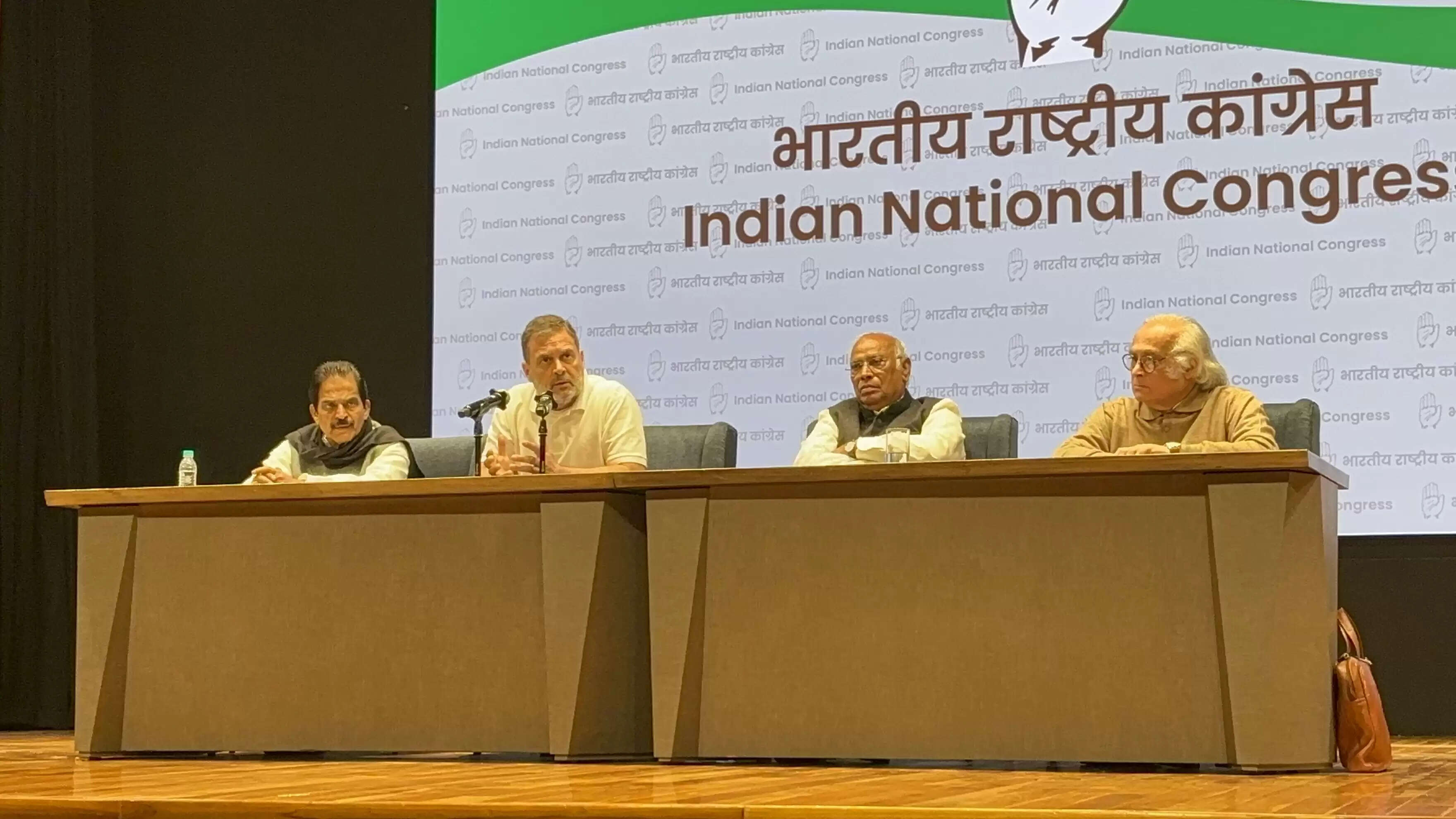 कांग्रेस 5 जनवरी से करेगी मनरेगा बचाओ देशव्यापी आंदोलन