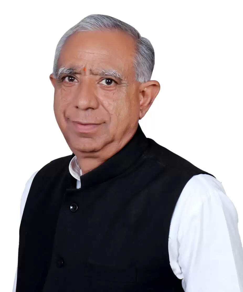 सिरसा:बीज, दवा विक्रेताओं के लिए बनाए गए कानून को निरस्त करे सरकार: हीरालाल शर्मा