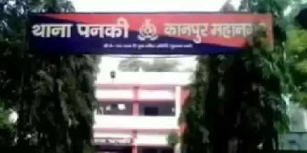 मालगाड़ी से सरिया उतारते समय हादसा, क्रेन हेल्पर की मौत