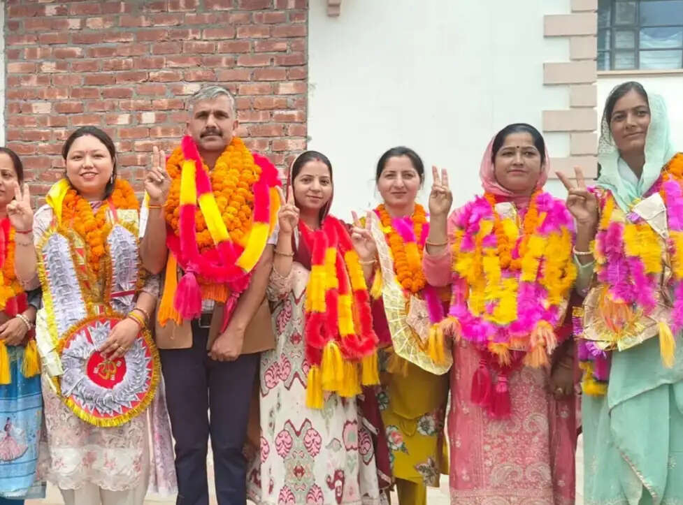 कांगड़ा के दो नगर निगमों में बराबरी पर रही कांग्रेस-भाजपा, धर्मशाला में भाजपा को और पालमपुर में कांग्रेस को बहुमत