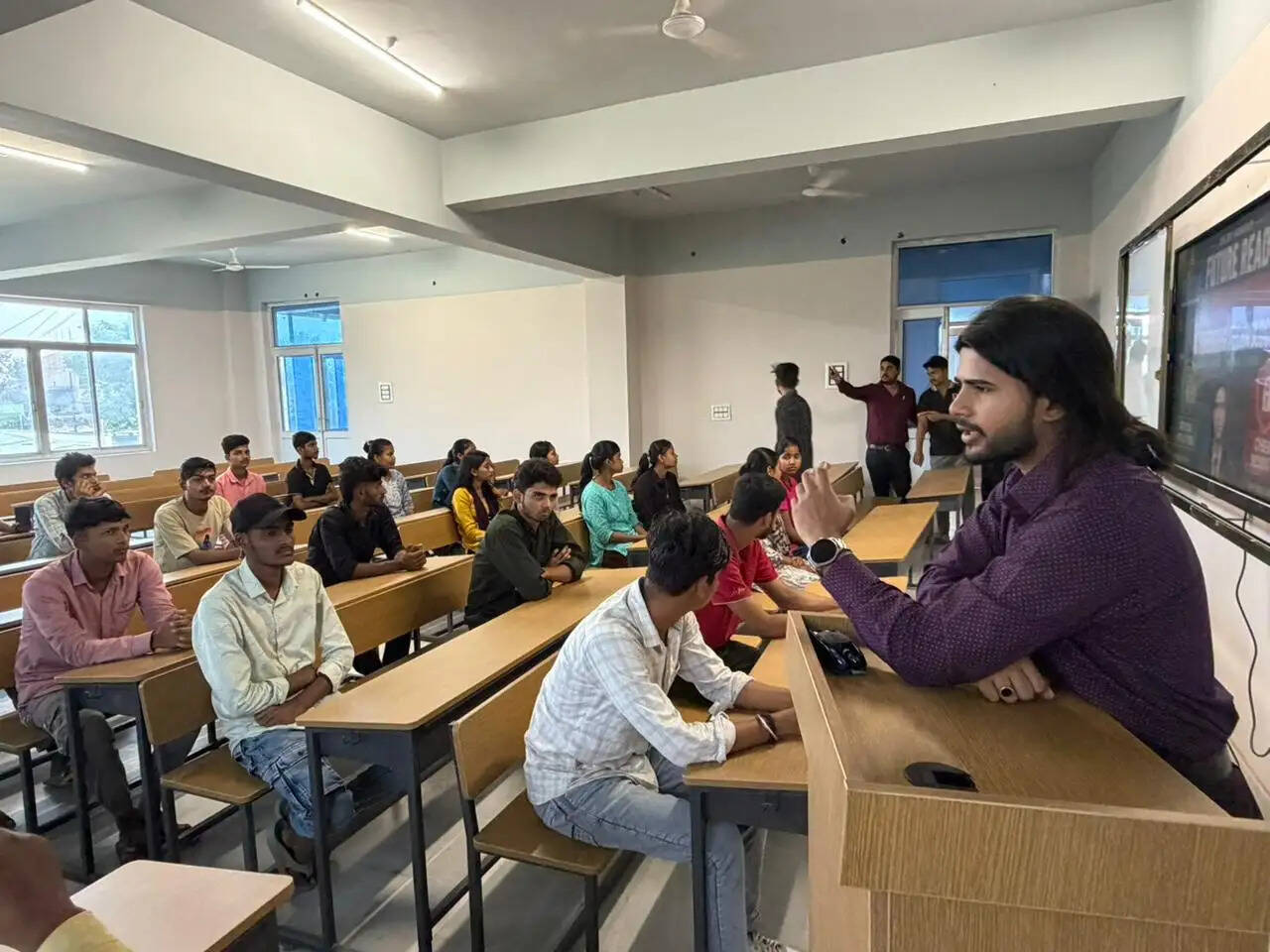 एआई और साइबर सुरक्षा के साथ उभरती तकनीक विषय पर कार्यशाला