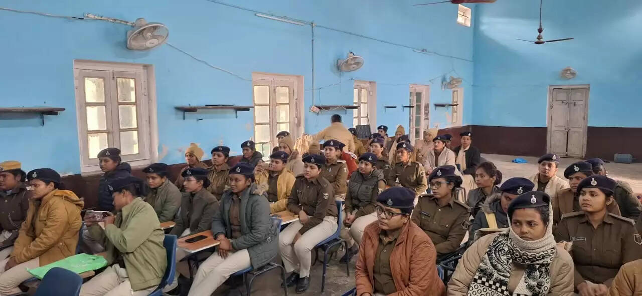 सारण पुलिस केंद्र में यौन उत्पीड़न रोकथाम पर जागरूकता कार्यक्रम आयोजित