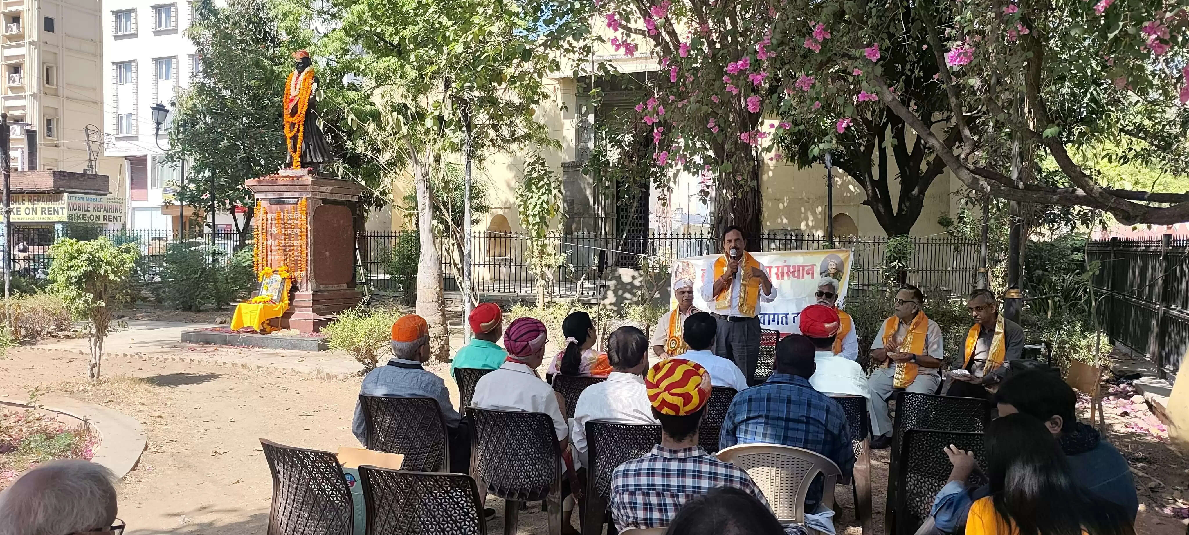 उदयपुर की बसावट अद्वितीय विरासत का उदाहरण : श्रीकृष्ण जुगनू