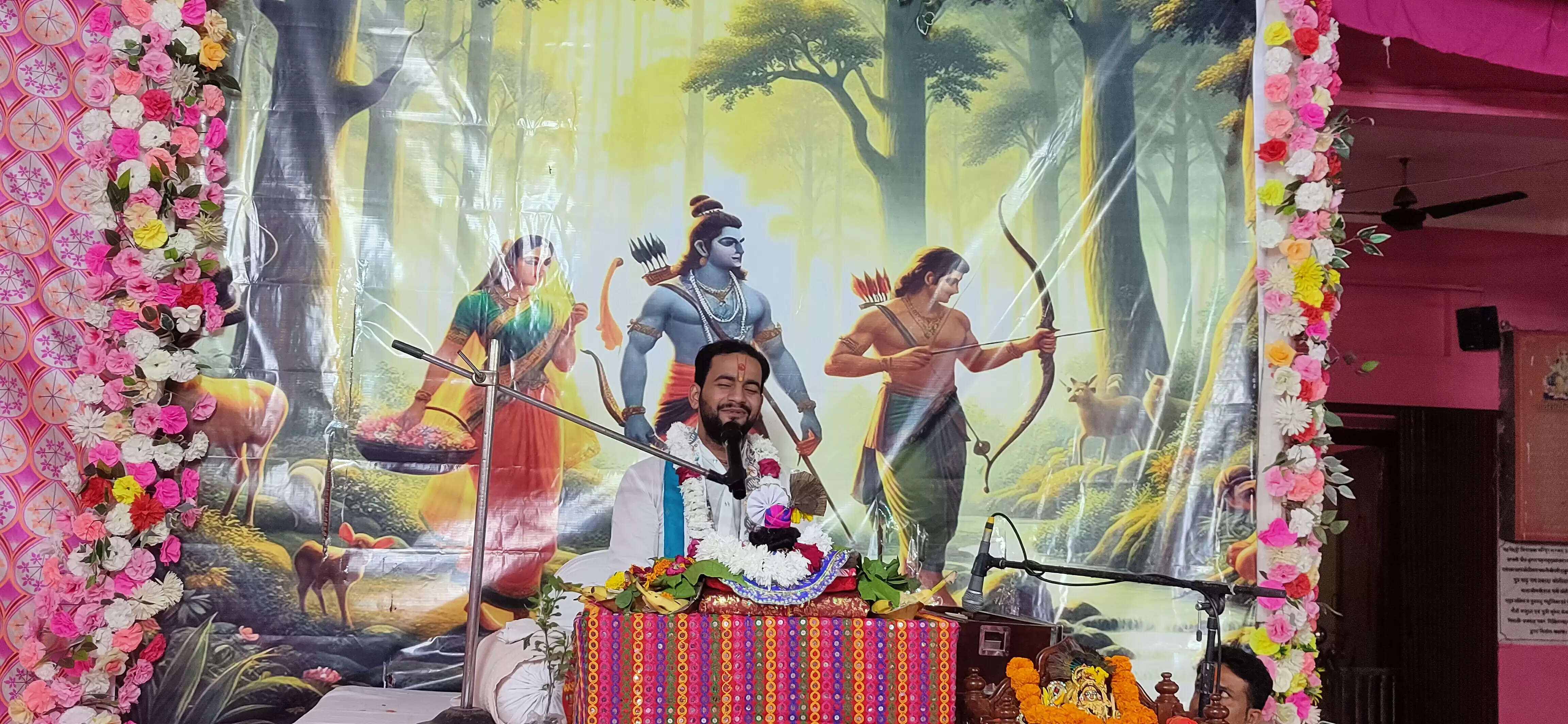 श्री राम कथा में भरत मिलाप संवाद सुनकर भावुक हुए श्रद्धालु