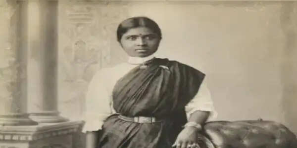 इतिहास के पन्नों में 30 जुलाई : देश की पहली महिला विधायक और समाज सुधारक डॉ. मुथुलक्ष्मी रेड्डी का जन्म
