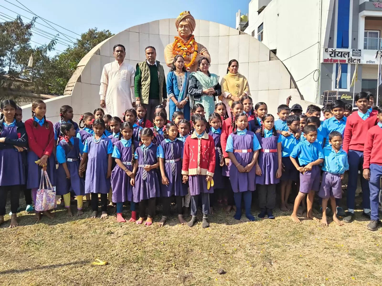 युवाओं के प्रेरणा स्त्रोत हैं स्वामी विवेकानंद