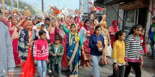 राम की भक्ति में डूबा फतेहाबाद, नाज-गाकर निकाली कलश यात्रा