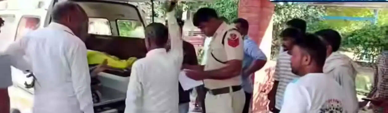हिसार : फॉर्च्यूनर व बाइक की टक्कर, दो युवकों की मौत