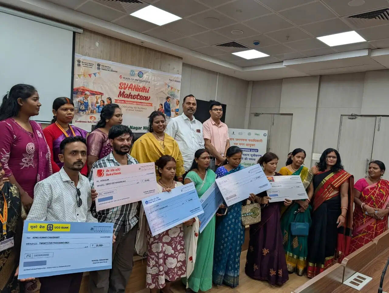 निगम क्षेत्र के 14,444 स्ट्रीट वेंडर्स को मिला 29.84 करोड़ रुपये का ऋण