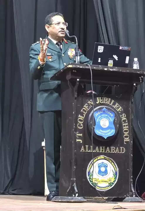 प्रयागराज में कैरियर मार्गदर्शन एवं परामर्श कार्यक्रम का हुआ आयोजन